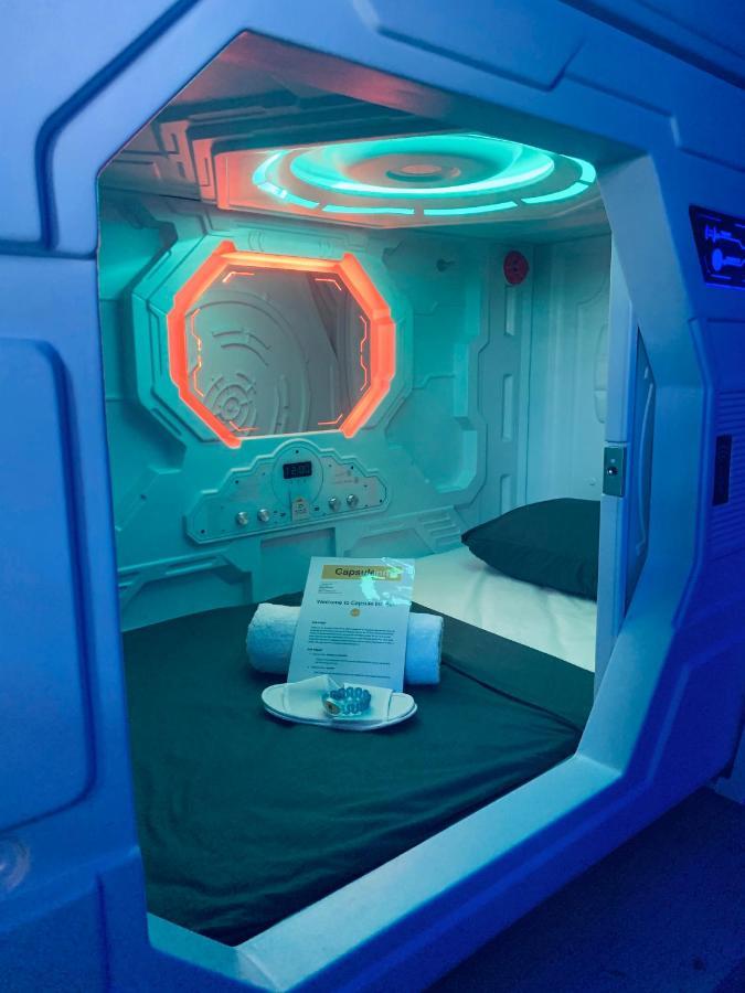 Capsule Inn Bali Legian  Luaran gambar